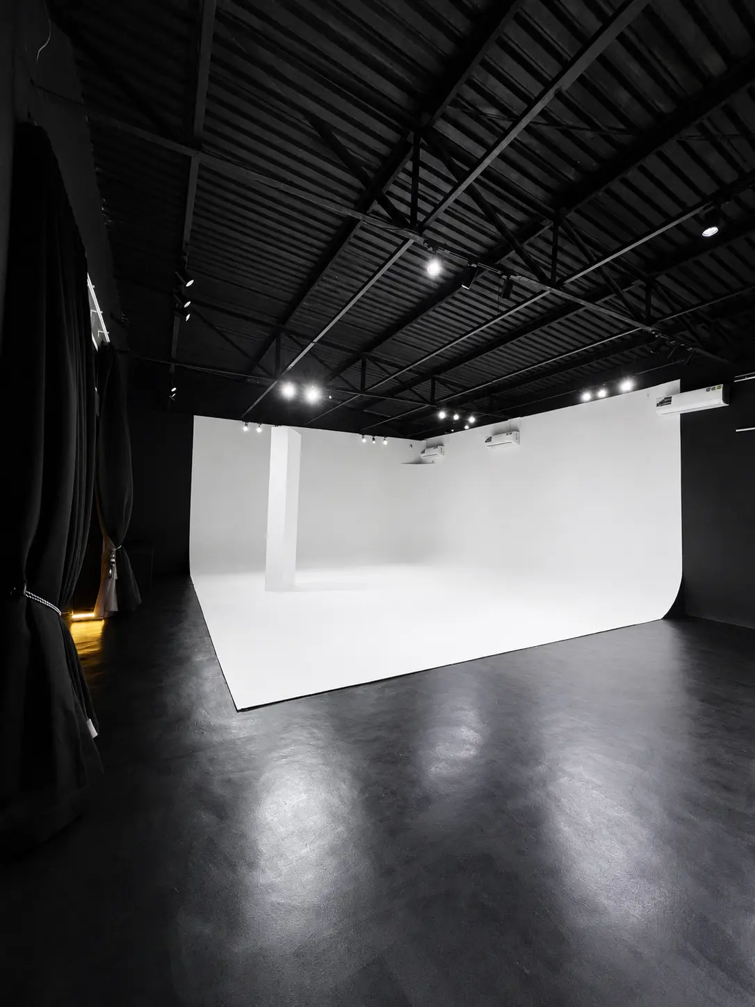 Main Studio view 9